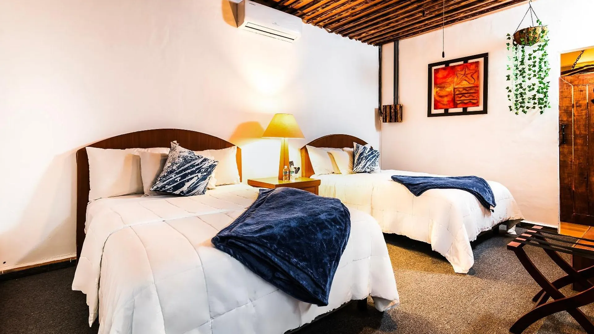 Oyo Posada Del Pescador Cabo San Lucas Bed & Breakfast